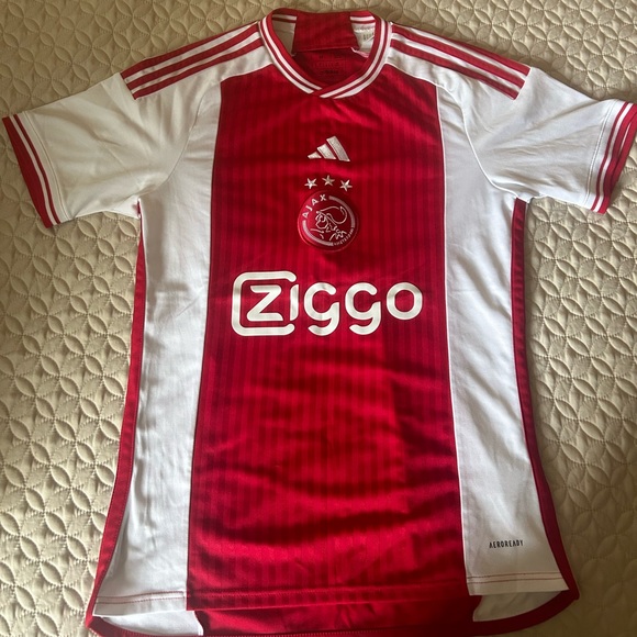 Ajax 2023 Home Jersey. Medium Slim Fit. - Picture 5 of 5